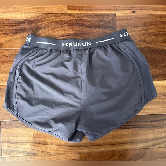 Under Armor Running Shorts (plum) Size: Small - Picture 2 of 4